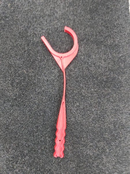 Hand held clay bird thrower Carousel 1