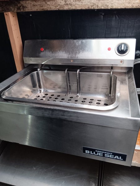 Blue seal deep fryer single 20A Carousel 1