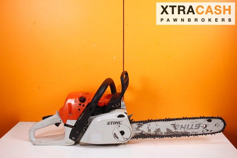 Stihl MS 231C With 16" Bar Carousel 1