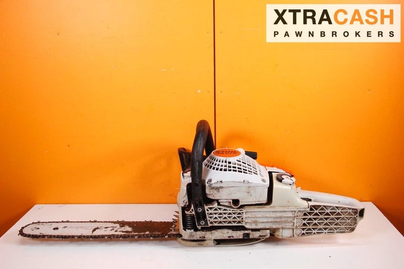 Stihl MS 231C With 16" Bar Carousel 3