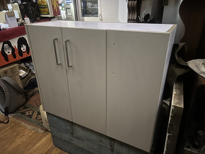 kitchen or laundry cupboard bi fold doors Carousel 2