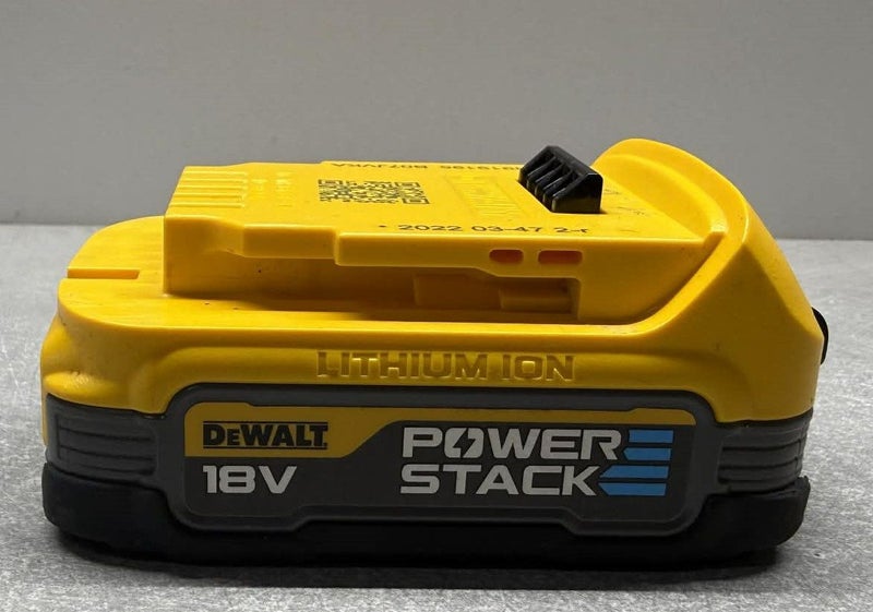 DeWalt POWERSTACK Compact Battery 18V 1.7Ah Carousel 1