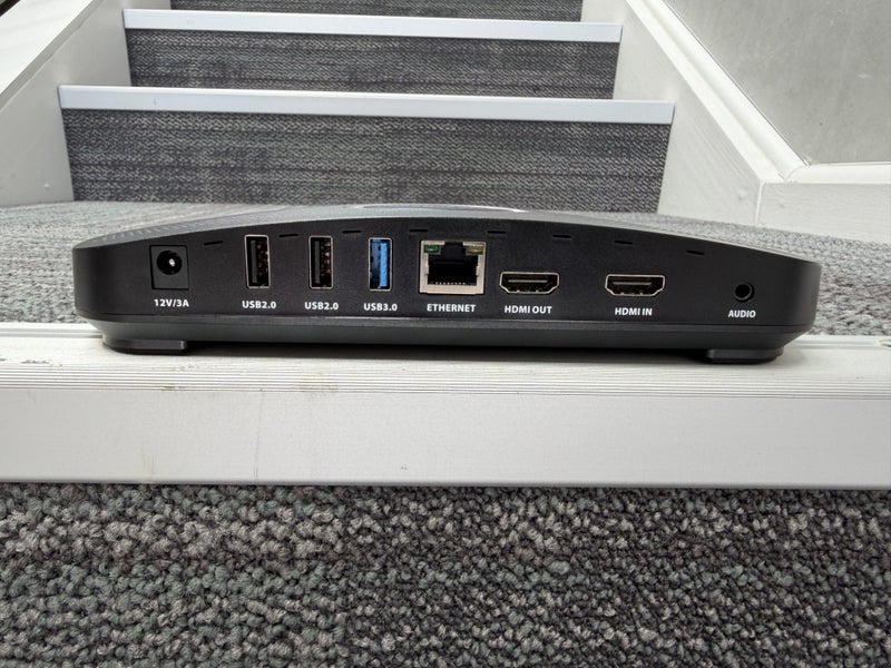 Screenbeam 1100 plus SBWD110 Networked Wireless Display and Communications Carousel 2