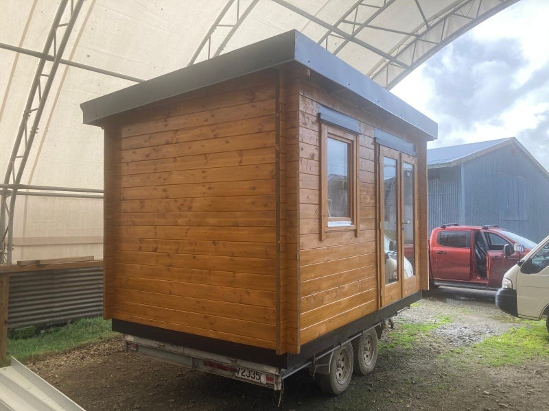 KIWI CABIN – Fully Built Premium Timber Cabin Carousel 6