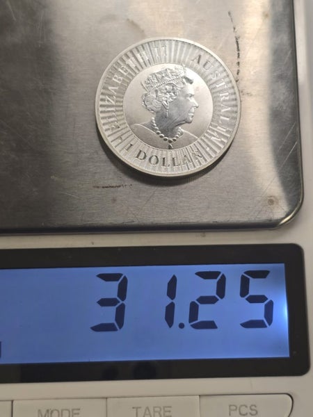 Australia Elizabeth II 1 Dollar 2020 1oz 9999 Silver Coin Carousel 4