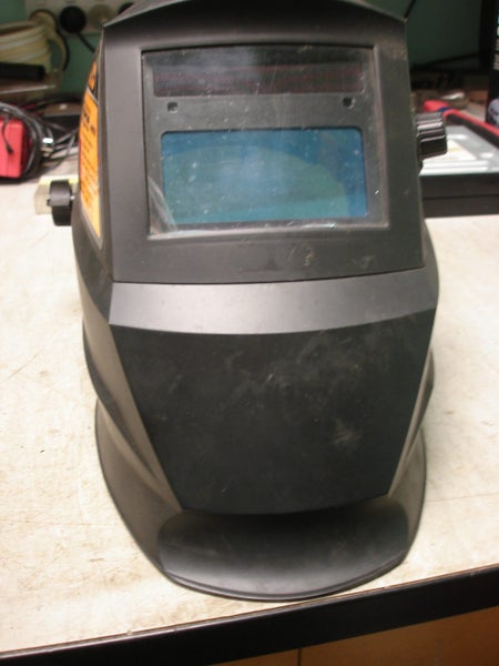 Welding Helmet Auto Darkening Ingco Brand Carousel 1