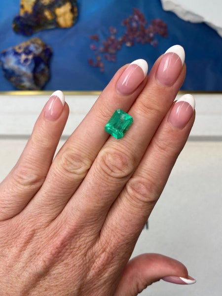 4.14ct Colombian Emerald - The Sapphire Merchant Carousel 1