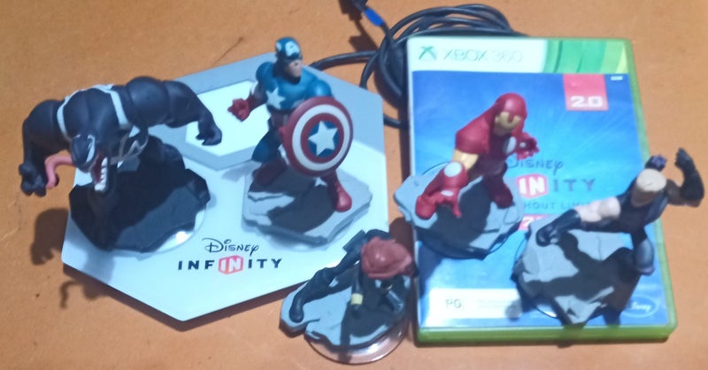 X Box 360 Disney Infinity Carousel 1