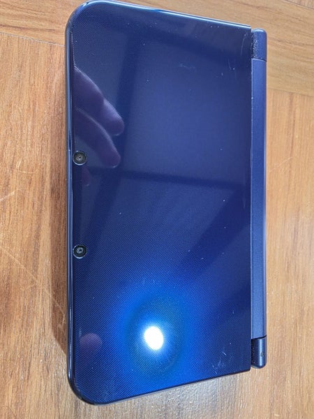 Nintendo new 3DS XL with games, charger, case Carousel 3