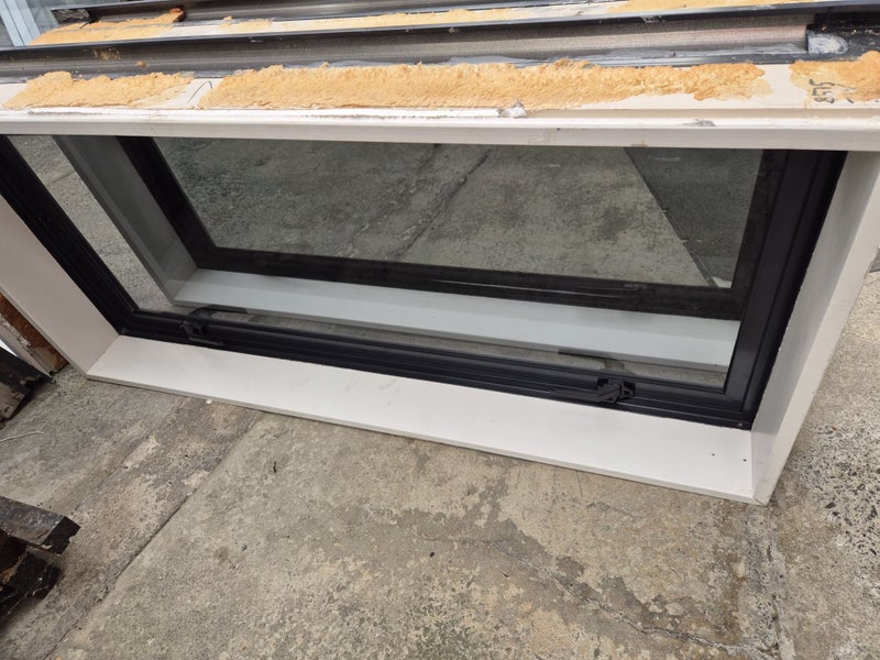 Highlight window 600 H x 1680 W #2295 (2 available) Carousel 2