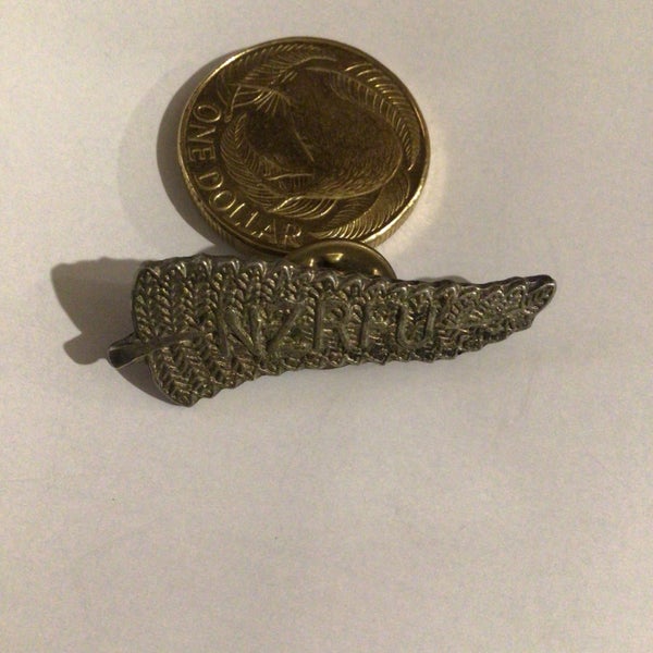 Rugby Badge N.Z.R.F.U Old Vintage Rugby Football Metal Badge Pin COLLECTABLE Carousel 4