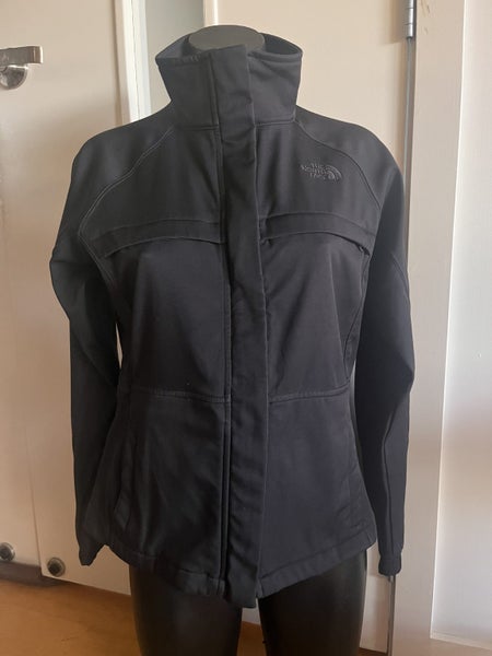 The North Face soft shell zip up jacket size S Carousel 1