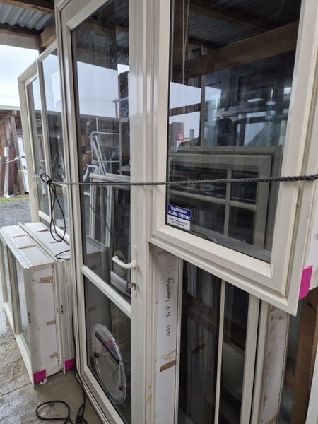 House Lot of Cream Joinery: Ranchslider, PA door and 10 windows Carousel 1