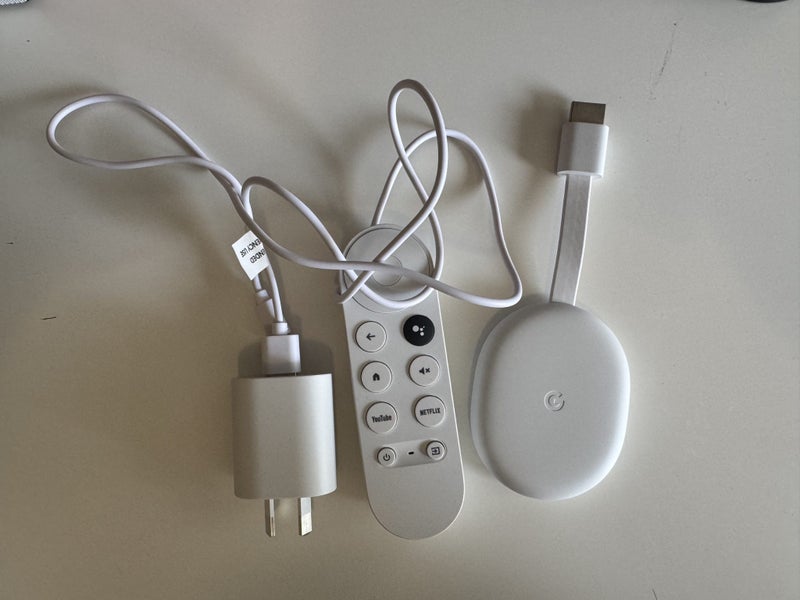 Google Chromecast 4K Model:GZRNL Carousel 1