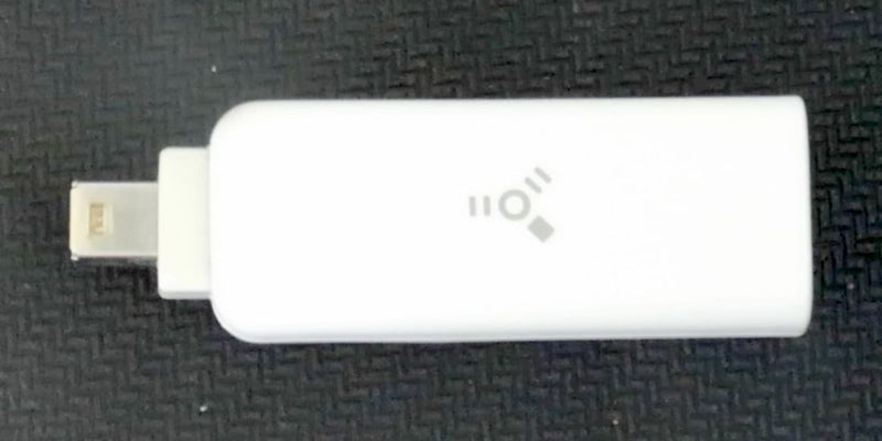 Apple firewire to 4 pin adaptor Carousel 1