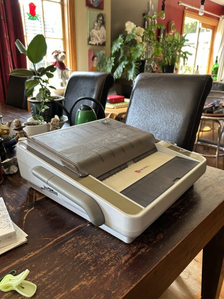 Rexel Binding machine, binders, wires etc Carousel 1
