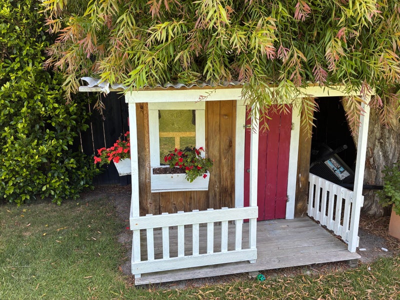 Kids Playhouse - Beachhouse design Carousel 2