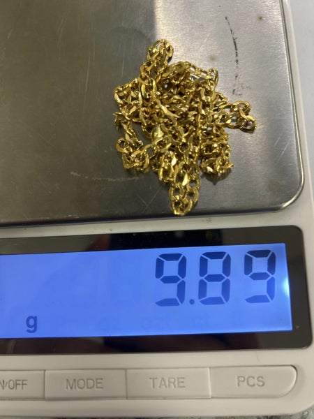 18ct Yellow Gold Curb Chain 9.89g Carousel 7