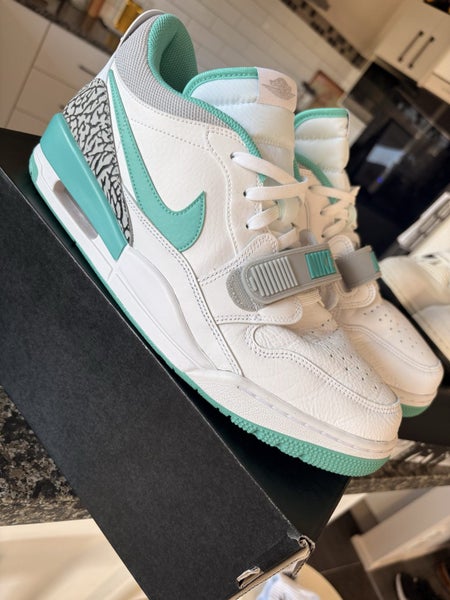 Air Jordan Legacy 312 Low’s - Nike