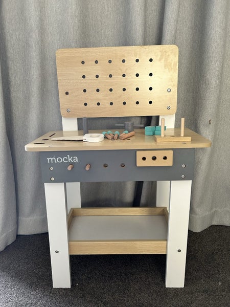 Mocka tool bench - great used condition Carousel 1