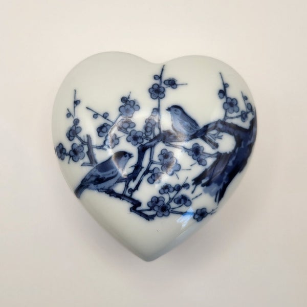 Vintage Heart Shaped Blue and White Birds Porcelain Trinket Box Lidded