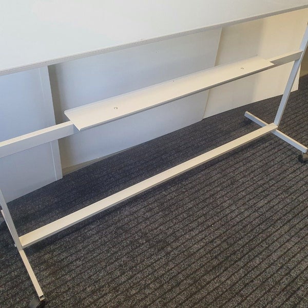 White board on Stand, Magnetic 180 x 90h Carousel 4