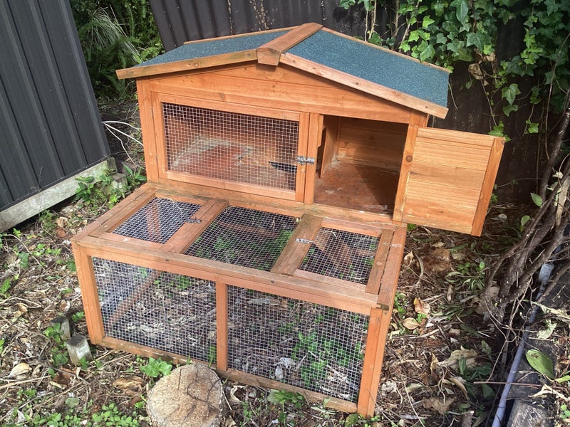 Rabbit hutch top quality Carousel 2