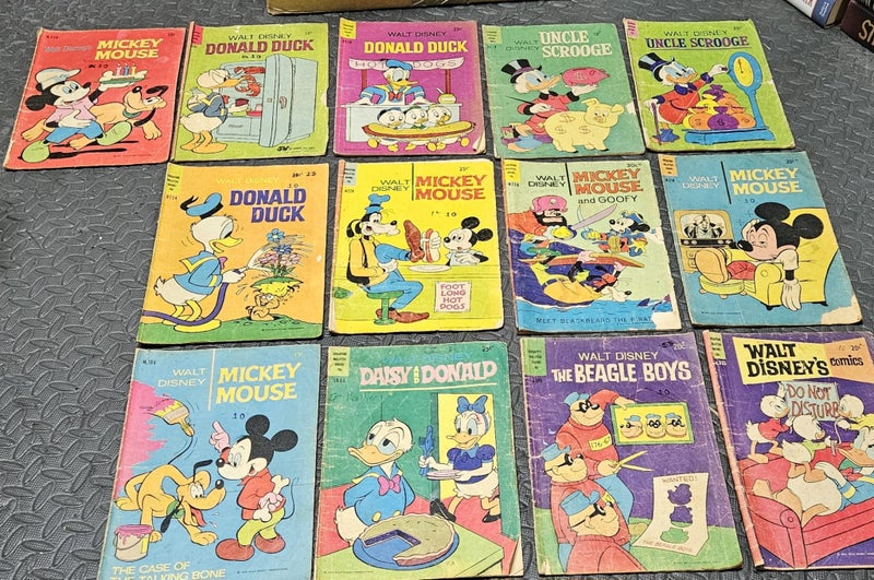 22 x 1970s WALT DISNEY COMIC COLLECTION Carousel 1