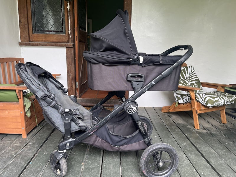 Baby jogger city select Carousel 1