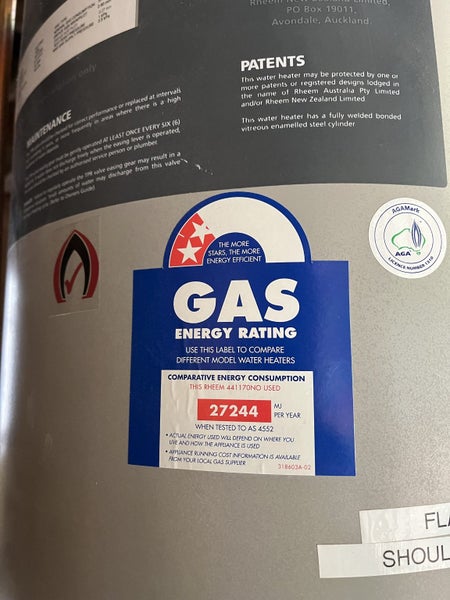 Gas hot water cylinder Carousel 2