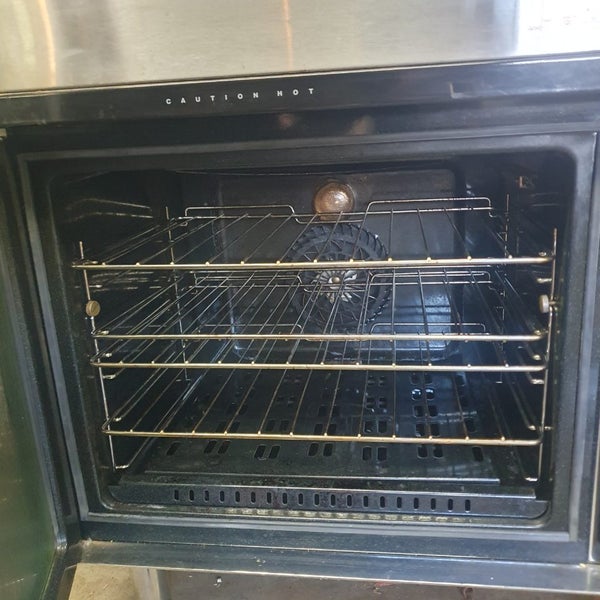 Bakbar Turbofan 31 Oven and stove top Carousel 3