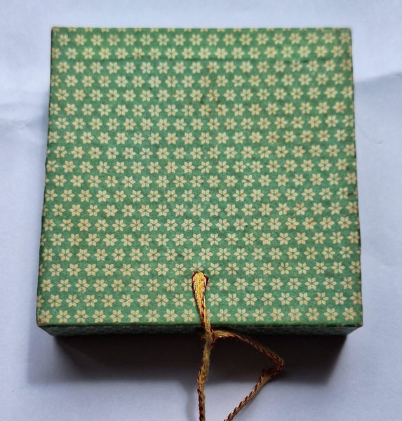 VINTAGE LARGE JADEITE DEEP PINK/RED JADE BANGLE Carousel 3