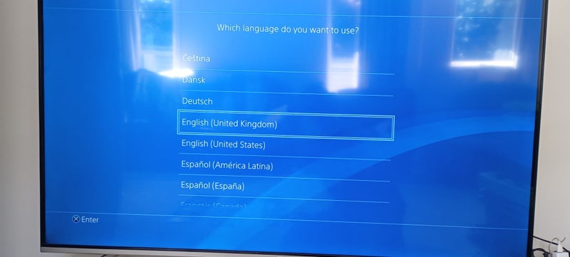 PS4 Pro 1TB Glacier White (Quiet Model CUH-7202B) + 2 Controllers + 8 Games Carousel 2