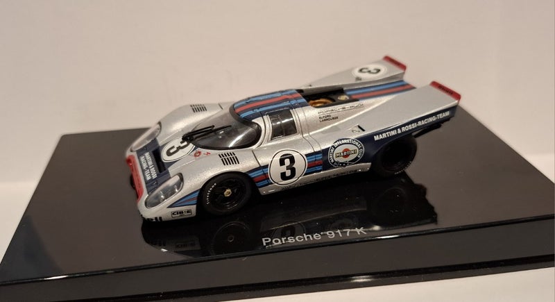 AutoArt 1:43 Porsche 917K Carousel 1