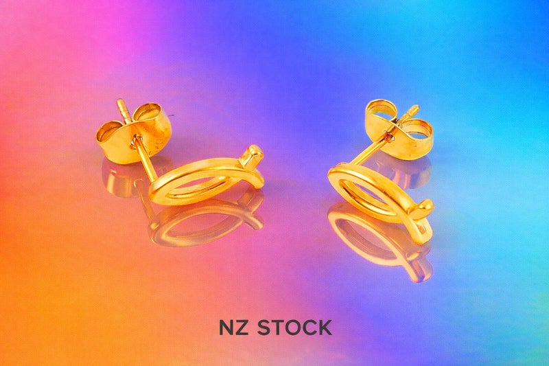 Ear Studs Carousel 1