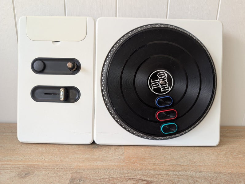 DJ Hero Turntable - XBOX 360 Carousel 1