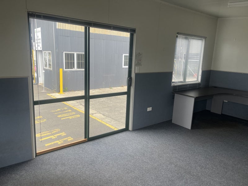 6m x 3.6M Tidy Portacom Office Building Carousel 5