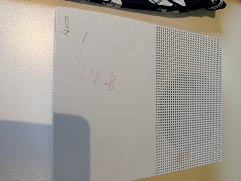 xbox one S Carousel 1