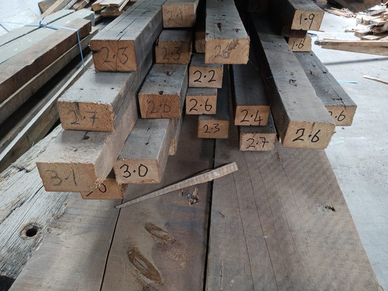 3x2 Rimu Rough sawn timber Carousel 1