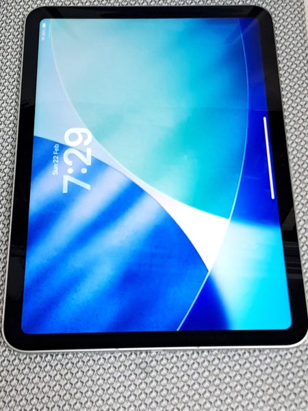 IPAD 11 (A16) WIFI + CELLULAR 128GB - SILVER Carousel 2