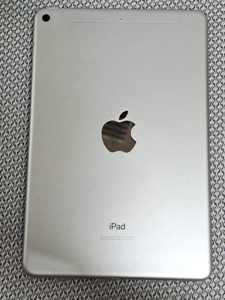 iPad mini 5 64GB WiFi and Cellular Silver + Free Shipping Carousel 8