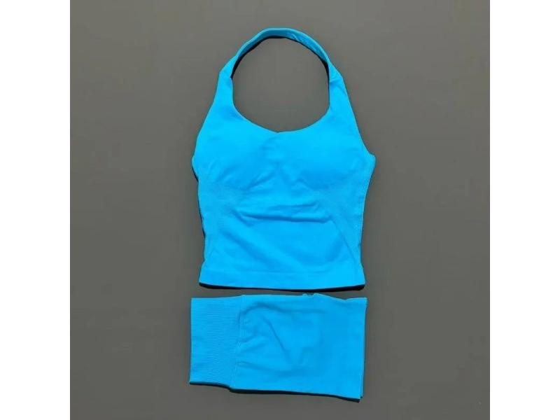 2 Pcs Women's Seamless Halter Bra Shorts Set For Workout Carousel 1