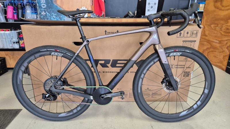 Trek Checkpoint SL7 Gen 3 (2025) Custom Gravel Bike Carousel 1