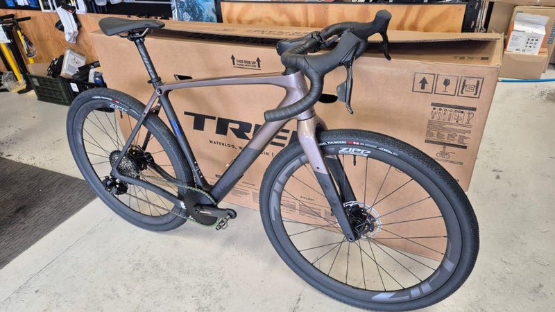 Trek Checkpoint SL7 Gen 3 (2025) Custom Gravel Bike Carousel 2