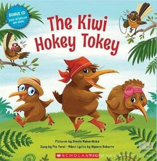 The Kiwi Hokey Tokey Book & CD English/Maori Carousel 1
