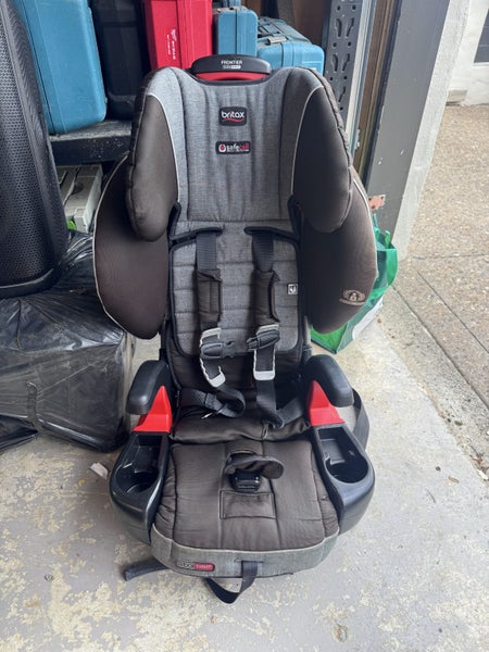 Frontier clicktight car seat Carousel 1