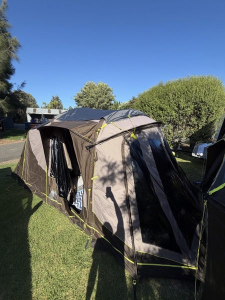 Zempire Aero TM Pro – Pro Series + 2x Aero Base 3 Pro + Extras – $1 Reserve Carousel 12