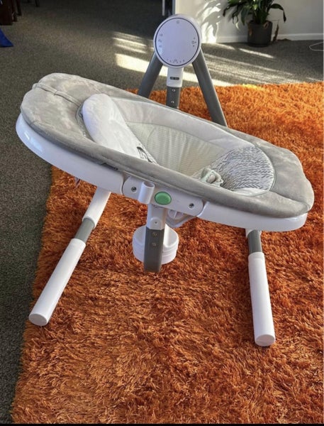 Baby Rocker Carousel 2