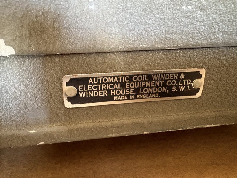 AVO Valve Characteristics Tester - Mark II Carousel 5