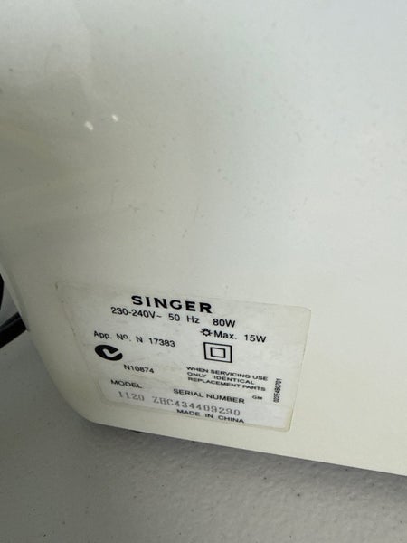 Singer 1120 sewing machine Carousel 3